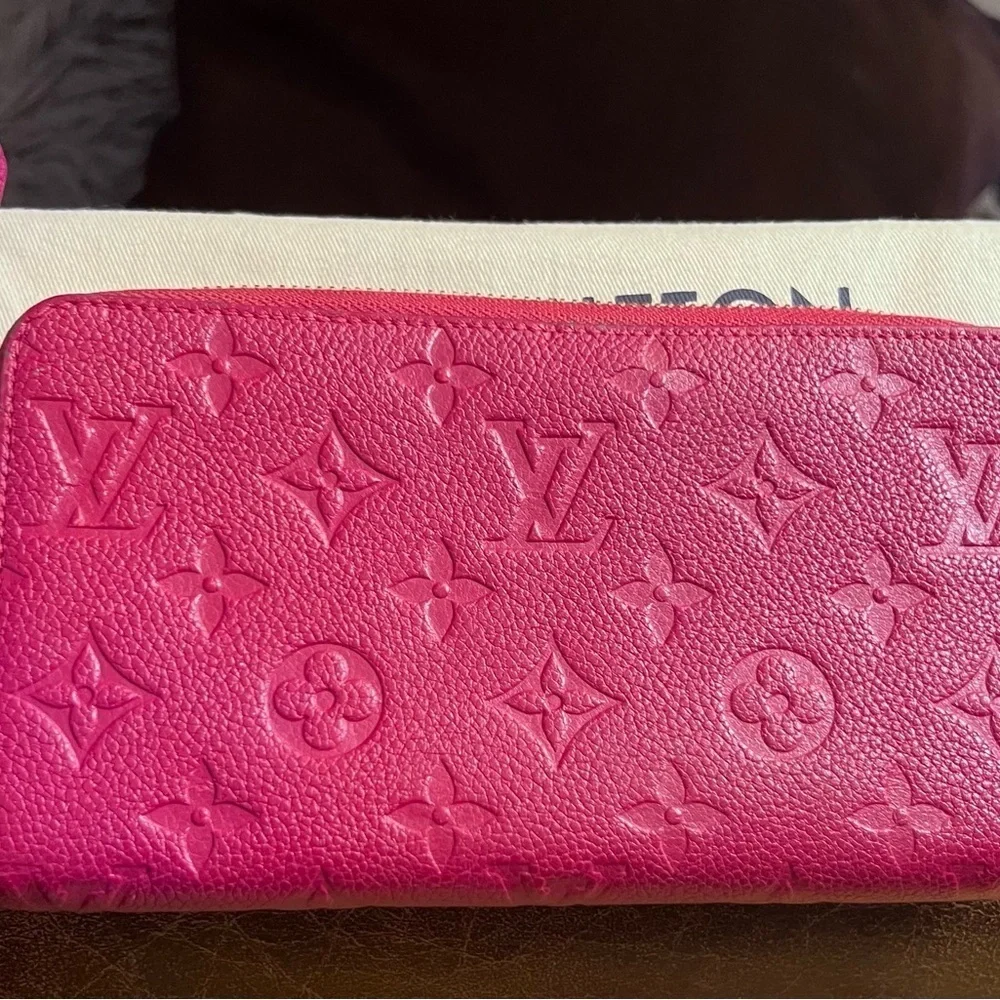 Louis Vuitton Empreinte Zippy Wallet Red | Leather | Dust Bag & Box